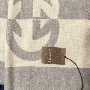 Gucci Gray and Cream Logo Scarf